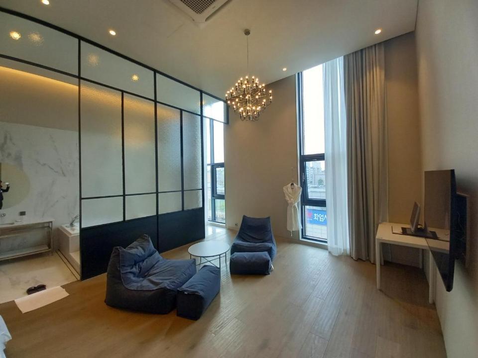 Hotel Libre 始兴市 外观 照片